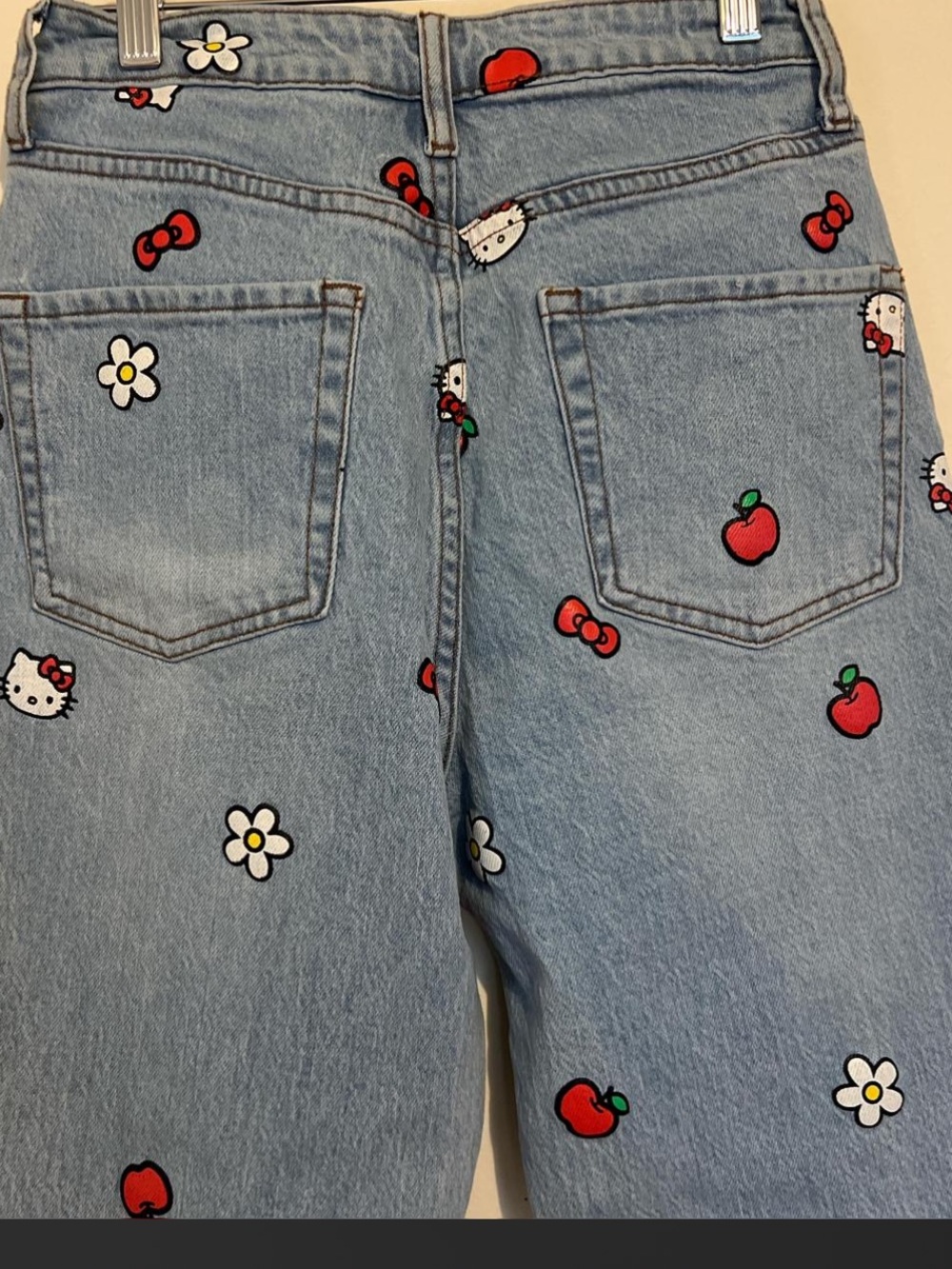 Size 1 Hello Kitty Light Blue High-Rise Jeans with Red & White Embroidery - Picture 3 of 5